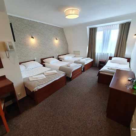 Narol Hotel Palacowa מראה חיצוני תמונה