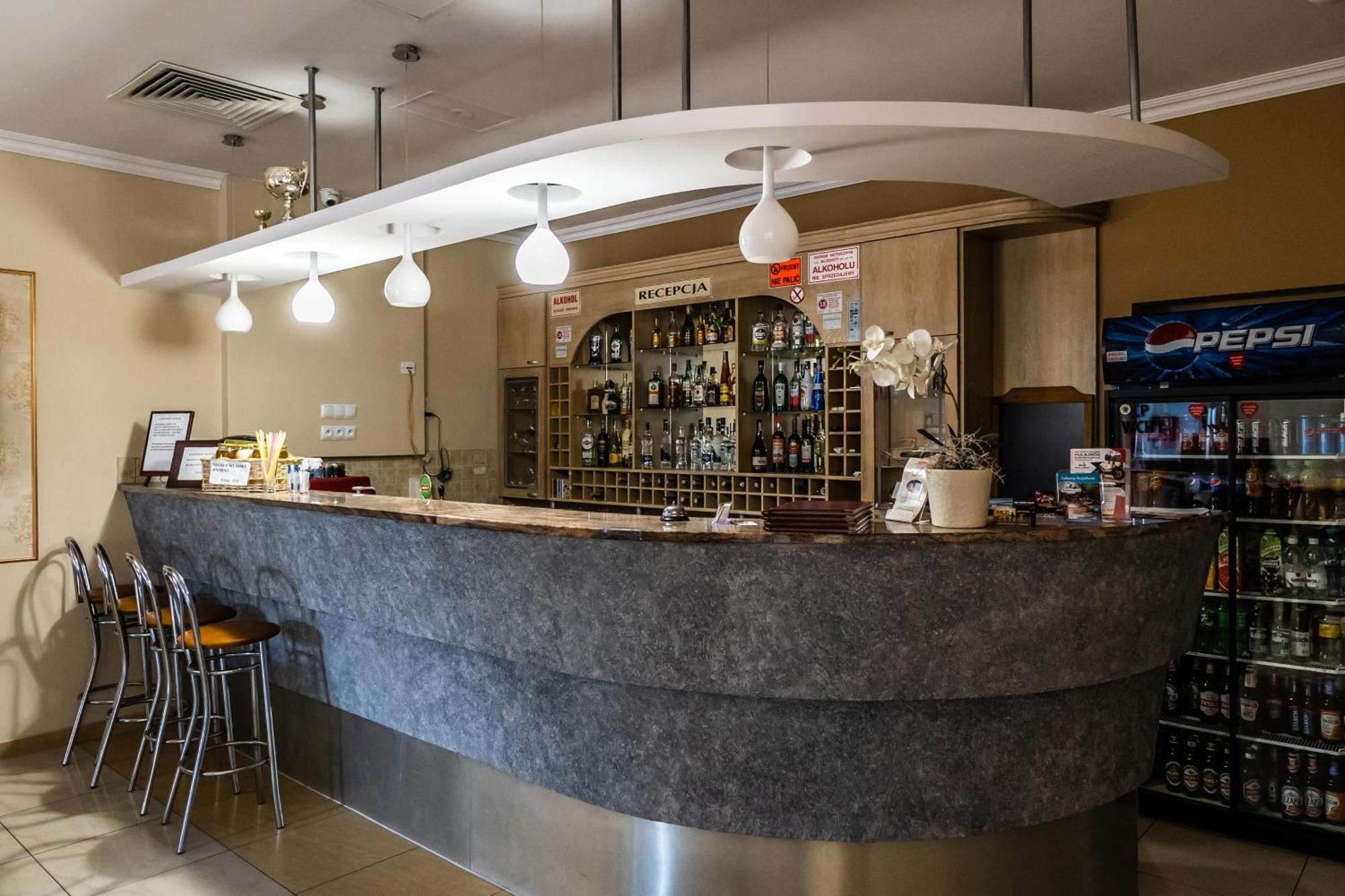Narol Hotel Palacowa מראה חיצוני תמונה